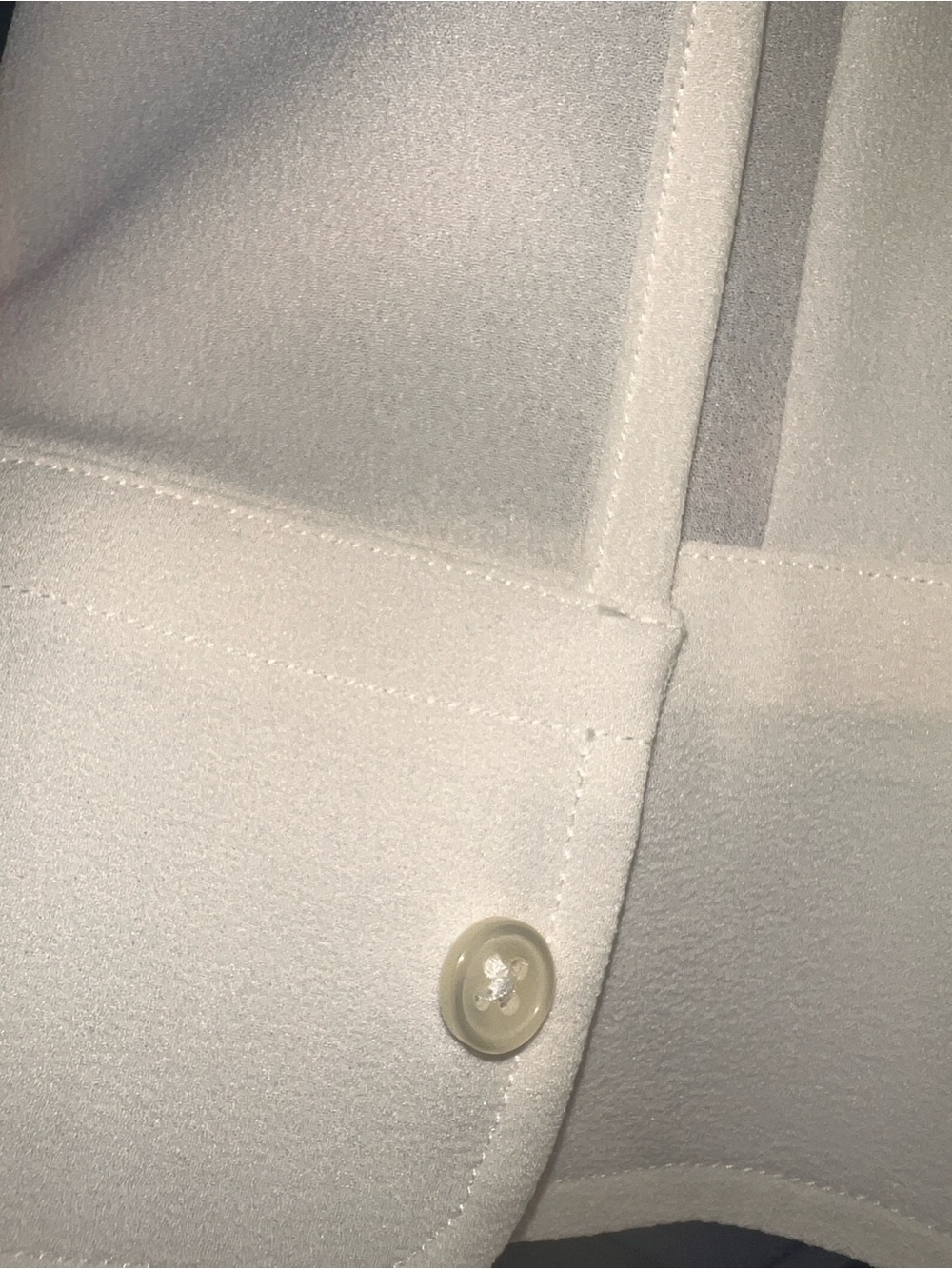 “The Signature Shirt”, Cream blouse, No Gape technology (Retail $160) - Picture 10 of 11